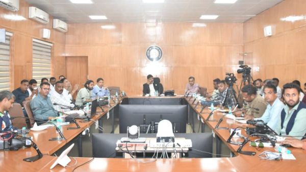 दक्षिण पूर्व मध्य रेलवे के यांत्रिक विभाग का उत्कृष्ट प्रदर्शन : जनवरी 2026 में 1,311 वैगनों का किया मेंटनेंस, पूर्व के रिकॉर्ड को तोड़कर रचा नया कीर्तिमान