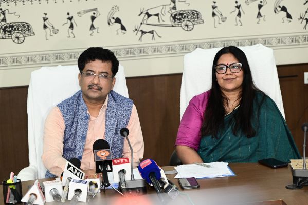 नवा रायपुर में होगा &lsquo;आदि परब&rsquo; का भव्य आयोजन : छत्तीसगढ़, मध्यप्रदेश, ओडिशा समेत कई राज्यों के जनजातीय कलाकार होंगे शामिल