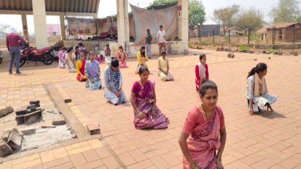 81वें दिन भी जारी डीएड अभ्यर्थियों का आमरण अनशन, विधानसभा घेराव से पहले पुलिस ने रोका