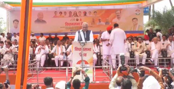 विधानसभा घेराव से पहले कांग्रेस का शक्ति प्रदर्शन, मनरेगा&ndash;महंगाई समेत कई मुद्दों पर भाजपा सरकार पर तीखा हमला