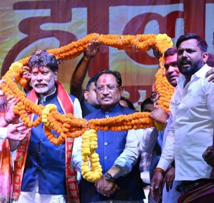 रंगों में घुला समरसता का संदेश: मुख्यमंत्री विष्णु देव साय होली मिलन समारोह में हुए शामिल