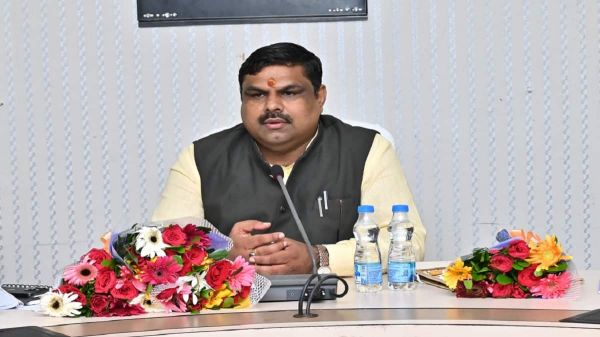 आत्मानंद स्कूलों में AI की एंट्री, गूगल विशेषज्ञ करेंगे प्रशिक्षण