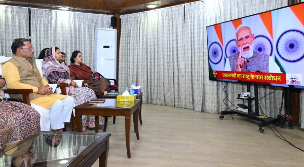 सीएम हाउस में गूंजा &lsquo;नारी शक्ति वंदन&rsquo; का संदेश, CM साय ने सुना पीएम मोदी का संबोधन, कहा &ndash; 