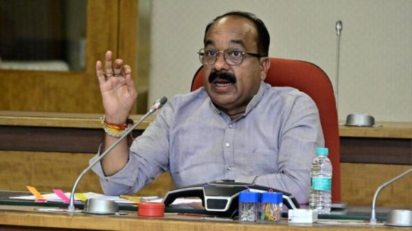 बरसात से पहले नगरीय प्रशासन विभाग अलर्ट: जलभराव रोकने और बाढ़ प्रबंधन की व्यापक तैयारी के निर्देश, डिप्टी सीएम साव ने कहा-