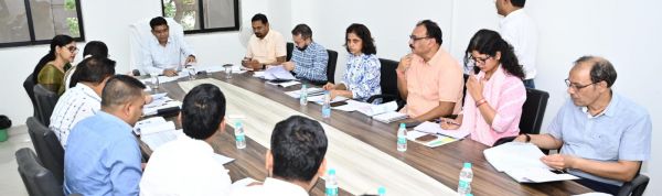 सुशासन, पारदर्शिता और समयबद्ध तरीके से जनहितैषी कार्यों को पूरा करने सरकार प्रतिबद्ध- मंत्री टंक राम वर्मा