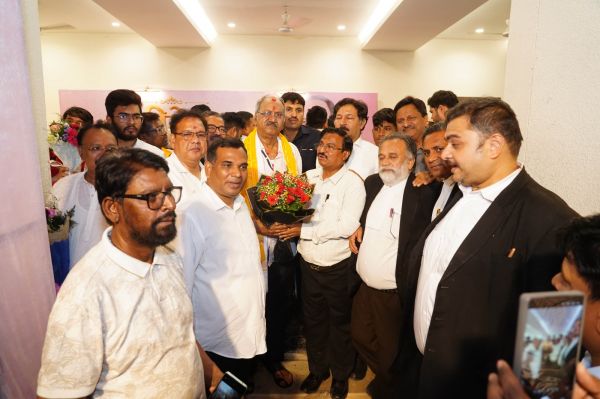 जनप्रिय नेता सांसद बृजमोहन अग्रवाल के जन्मदिन पर उमड़ा जनसैलाब; 24 घंटे चला बधाई देने वालों का सिलसिला
