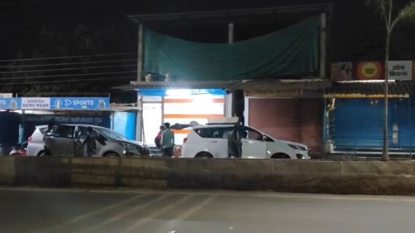 माइंस ठेकेदार के ठिकानों पर जीएसटी का छापा, दो गाड़ियों में पहुंची टीम, महत्वपूर्ण दस्तावेज किए जब्त