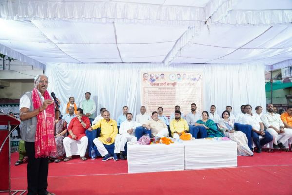 विकास को मिली तेज रफ्तार: सांसद बृजमोहन अग्रवाल ने 419 लाख से अधिक के कार्यों का भूमिपूजन एवं लोकार्पण