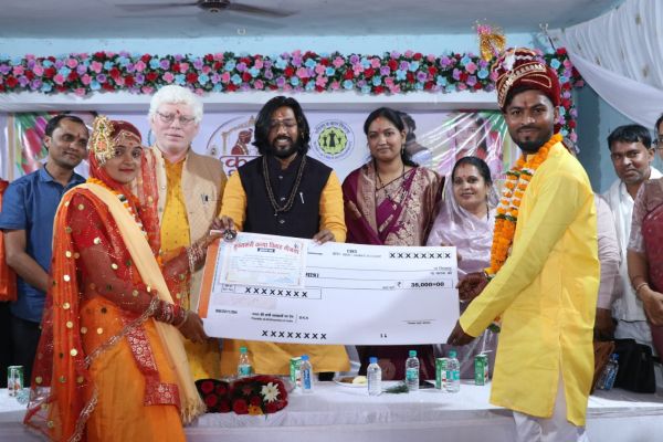 मुख्यमंत्री विष्णुदेव साय के मार्गदर्शन में जिले के तीन स्थलों पर सामूहिक विवाह संपन्न