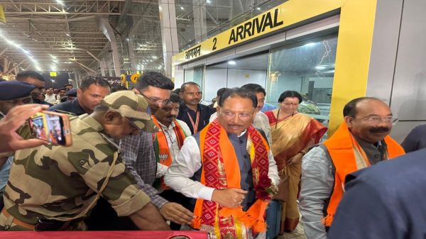 &ldquo;ममता के कुशासन का अंत&rdquo;, बंगाल से लौटे CM साय का बड़ा बयान