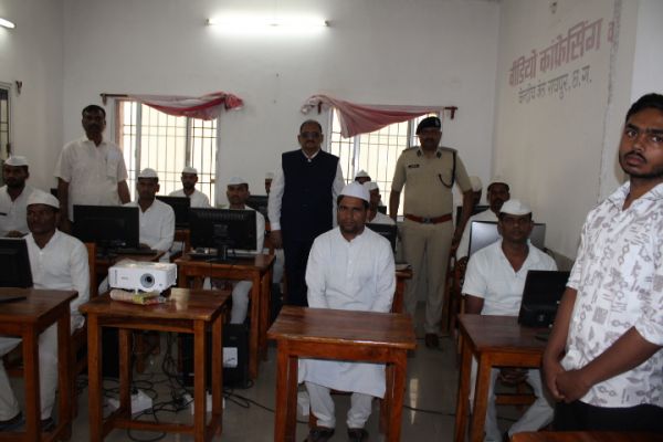 निश्चय कार्यक्रम का आयोजन: केंद्रीय जेल रायपुर में 67 बंदियों को वितरण किए गए कौशल विकास प्रशिक्षण प्रमाण पत्र