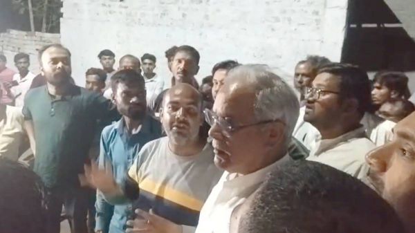 सिलेंडर ब्लास्ट से चार लोग जिंदा जले : पूर्व सीएम भूपेश बघेल ने पीड़ित परिवार से की मुलाकात