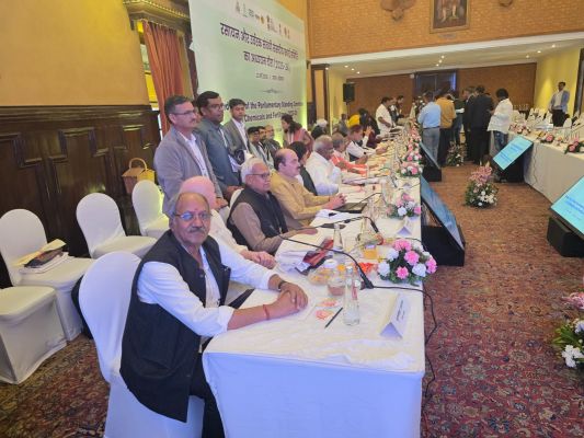 श्रीनगर में सांसद बृजमोहन अग्रवाल ने उठाई किसानों की आवाज, उर्वरक वितरण व्यवस्था को मजबूत करने पर जोर