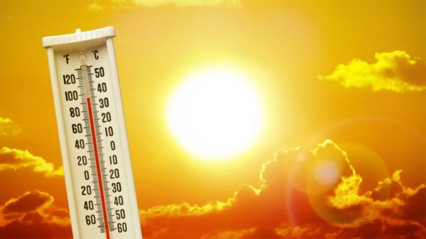 छत्तीसगढ़ तप रहा आग की तरह, रायपुर-दुर्ग समेत कई शहरों में पारा 44&deg;C के पार