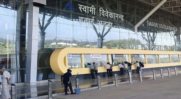 इबोला संक्रमण को लेकर छत्तीसगढ़ में अलर्ट : रायपुर एयरपोर्ट पर यात्रियों की स्क्रीनिंग शुरू, ट्रैवल हिस्ट्री की भी जांच