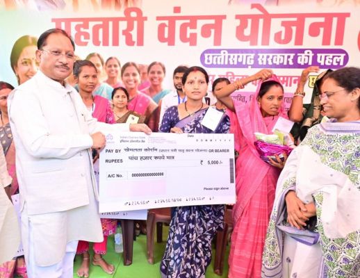 महिला सशक्तिकरण और मातृ-शिशु कल्याण योजनाओं से बदल रही जिंदगी : मुख्यमंत्री विष्णुदेव साय