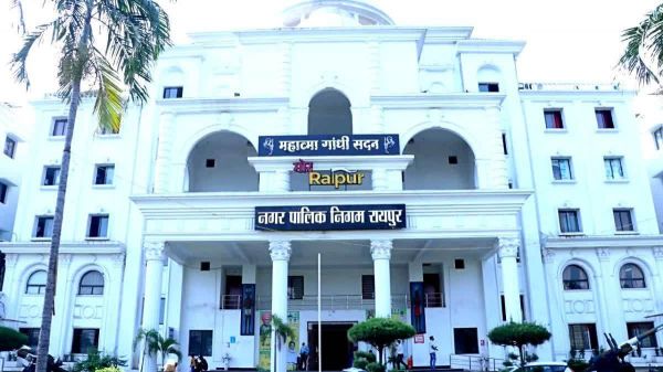 रायपुरवासियों को नगर निगम का झटका : यूजर चार्ज में की गई बढ़ोतरी, जानें अब कितना देना होगा&hellip;