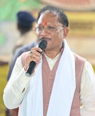 सुशासन तिहार के तहत सारंगढ़-बिलाईगढ़ जिले के ग्राम भीखमपुरा पहुंचे मुख्यमंत्री, ग्रामीणों से किया सीधा संवाद