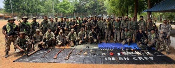 सुरक्षाबलों को बड़ी सफलता, नक्सलियों के छिपा गए 3 IED और भारी मात्रा में विस्फोटक सामाग्री बरामद