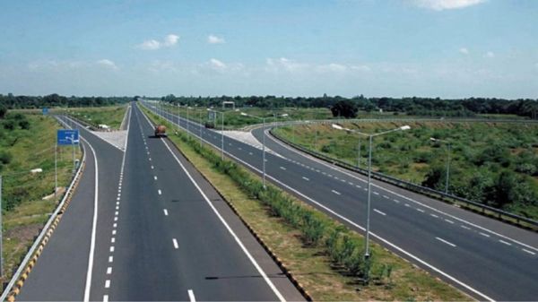भारतमाला परियोजना में नया विवाद : अब इस गांव में फर्जी नामांतरण कर करोड़ों के मुआवजा घोटाले का आरोप, ग्रामीणों ने EOW-ACB में दिए बयान