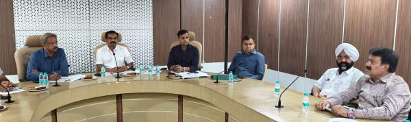 छत्तीसगढ़ में यात्री सुरक्षा के लिए बड़ा कदम, सभी बसों में ट्रैकिंग डिवाइस को किया गया अनिवार्य, उल्लंघन पर होगी कड़ी कार्रवाई