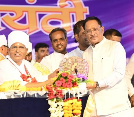 संत कबीर के आदर्शों पर चलकर समाज में समरसता और सेवा की भावना मजबूत होगी : मुख्यमंत्री विष्णुदेव साय