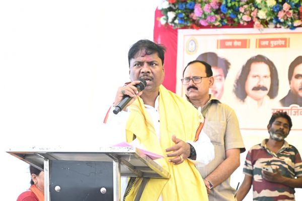 आदिवासी समाज के सशक्त नेतृत्व और शिक्षा से नए छत्तीसगढ़ का निर्माण हो रहा है : मंत्री केदार कश्यप