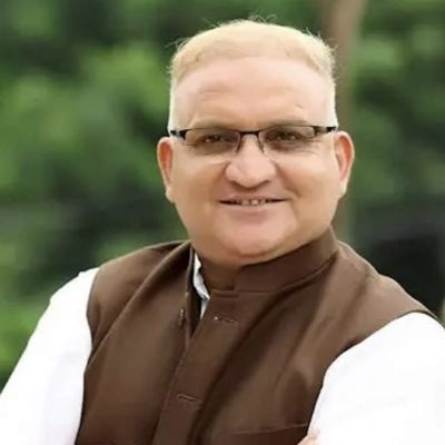 छत्तीसगढ़ के स्कूलों में सप्ताह में एक दिन &lsquo;नो बैग डे&rsquo; लागू करने की मांग, इदरीस गांधी ने मुख्यमंत्री को लिखा पत्र