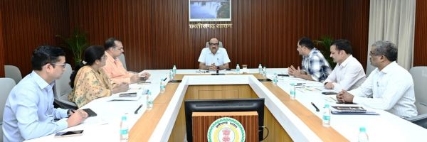 जल जीवन मिशन 2.0 छत्तीसगढ़ में ग्रामीण पेयजल योजनाओं के संचालन और रखरखाव नीति पर उच्च स्तरीय बैठक संपन्न