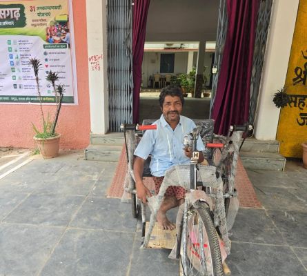 24 घंटे में मिली ट्राइसाइकिल, मुख्यमंत्री साय की संवेदनशील पहल से दिव्यांग गणेश राम यादव के जीवन को मिली नई रफ्तार