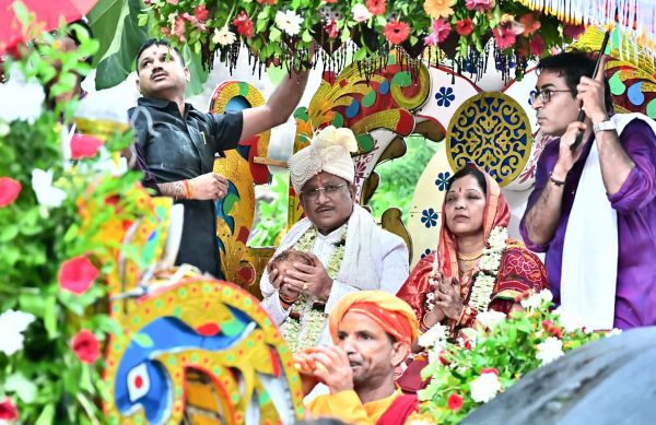 दोकड़ा की ऐतिहासिक रथयात्रा में उमड़ा आस्था का सैलाब, मुख्यमंत्री विष्णुदेव साय हुए शामिल
