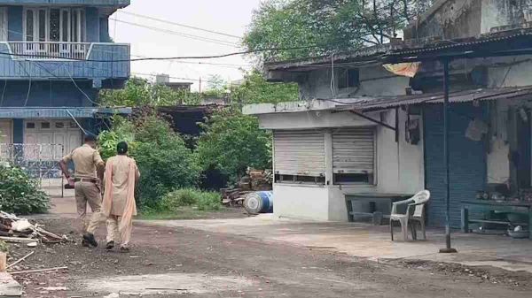 बलौदाबाजार में कारोबारी के घर ED-IT का छापा