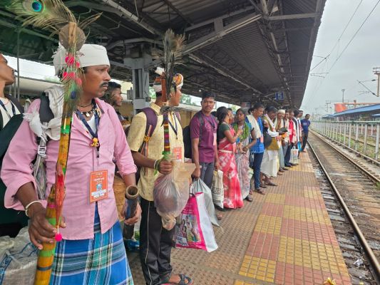 राष्ट्रपति भवन पहुंचेगी बस्तर की सांस्कृतिक विरासत, 164 सदस्यीय प्रतिनिधिमंडल दिल्ली रवाना