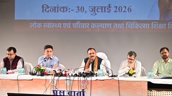 'मलेरिया से एक भी मौत न हो, यही लक्ष्य' : स्वास्थ्य मंत्री श्यामबिहारी जायसवाल