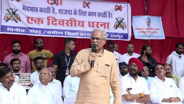 &lsquo;सरकार हमारी आएगी तो एक-एक का हिसाब होगा&rsquo;, रामगोपाल अग्रवाल की गिरफ्तारी पर भूपेश का बड़ा बयान