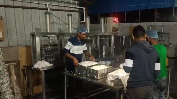 महासमुंद में खाद्य विभाग की बड़ी कार्रवाई, वैद्य फूड प्रोडक्ट फैक्ट्री से 300 किलो पनीर सील