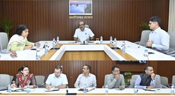 2 सितंबर को रायपुर पहुंचेंगे उपराष्ट्रपति, मुख्य सचिव ने सुरक्षा-प्रोटोकॉल की तैयारियों का लिया जायजा
