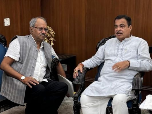सांसद बृजमोहन अग्रवाल के भागीरथ प्रयासों से संवरेगी राजधानी समेत छत्तीसगढ़ की यातायात व्यवस्था: केंद्रीय मंत्री नितिन गडकरी से दिल्ली में की उच्चस्तरीय मुलाकात