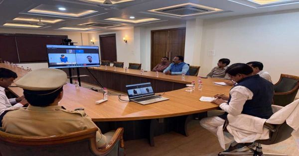 रीवा पहुंचे सीएम डॉ. मोहन यादव: बाढ़ पीड़ितों के लिए भोजन, कपड़ा और शुद्ध पेयजल सुनिश्चित करने के निर्देश