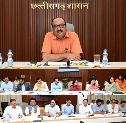 रिक्त पदों पर जल्द भर्ती की तैयारी, मुख्य सचिव ने सभी विभागों के सचिवों के साथ की समीक्षा बैठक