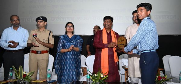विकसित छत्तीसगढ़ 2047 के संकल्प से जुड़ेगा युवा, नारायणपुर में &lsquo;युवा उड़ान&rsquo; कार्यक्रम का आयोजन