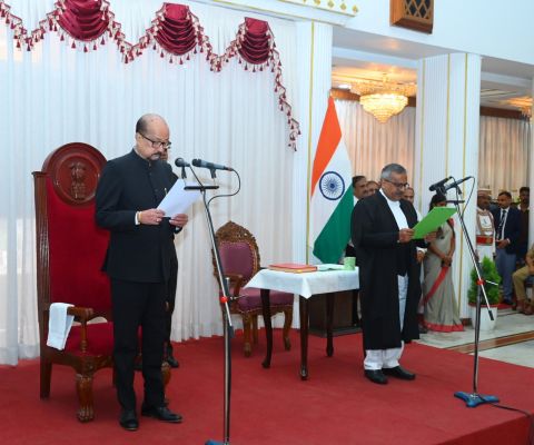कृष्ण राम महापात्र बने छत्तीसगढ़ हाईकोर्ट के 16वें चीफ जस्टिस, राज्यपाल डेका ने दिलाई शपथ
