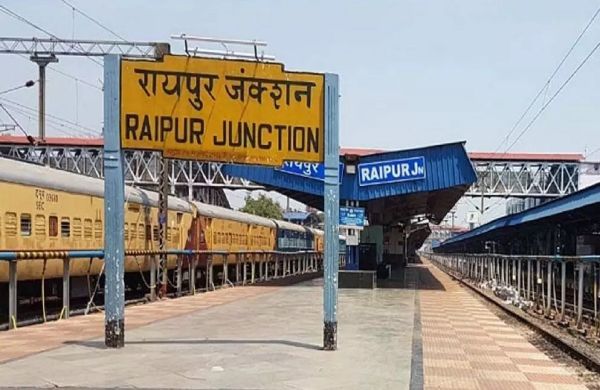 रायपुर स्टेशन की पार्किंग व्यवस्था बदलाव, आरक्षण केंद्र के पास नहीं, एक्सप्रेस-वे के पास रखे जाएंगे वाहन&hellip;