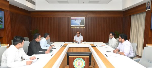 मुख्य सचिव विकासशील की अध्यक्षता में अहम बैठक, नवा रायपुर के इंडस्ट्रियल पार्क प्रस्ताव को मिली मंजूरी