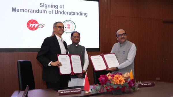 CM साय की सिंगापुर यात्रा का बड़ा असर: छत्तीसगढ़ को ₹43,600 करोड़ के निवेश प्रस्ताव, ITE से स्किलिंग पर हुआ MoU