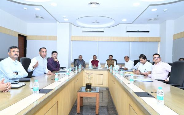 सीएम विष्णु देव साय ने की मुख्यमंत्री अधोसंरचना मिशन की उच्चस्तरीय समीक्षा