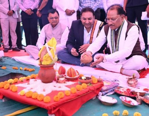 मुख्यमंत्री विष्णुदेव साय ने नवा रायपुर में यश फैन्स एंड एप्लायंसेस लिमिटेड की नई औद्योगिक इकाई का किया भूमिपूजन
