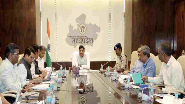 CM डॉ. मोहन का सख्त कदम: कार्बाइड गन और लैंप के इस्तेमाल पर अंकुश लगाने के निर्देश, कहा-