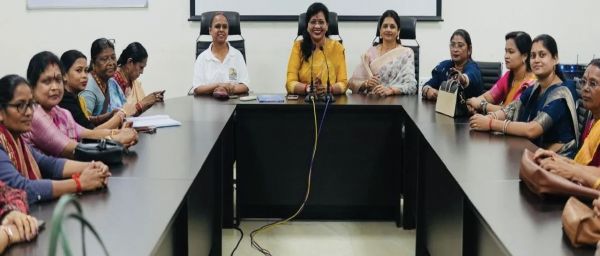 राजीव भवन में महिला कांग्रेस की अहम बैठक, महिला अधिकारों से लेकर वोटर अधिकार यात्रा तक बनी रणनीति