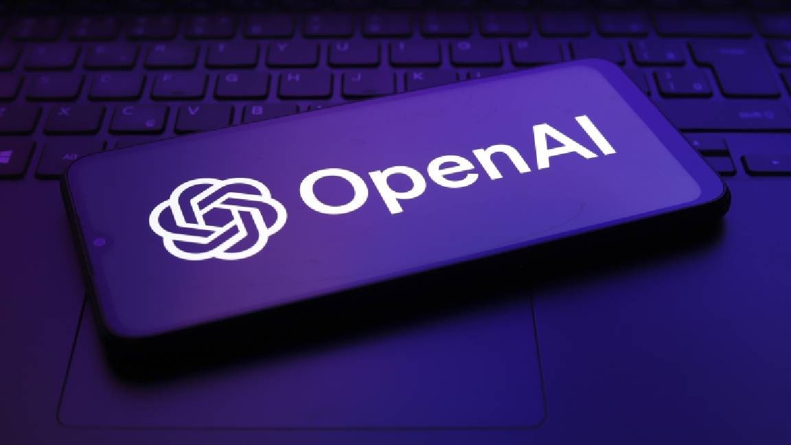 क्या खत्म होगा Android-iOS का दबदबा, ChatGPT को ऑपरेटिंग सिस्टम बनाने में जुटी OpenAI